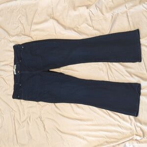 Levi's mid rise boot cut jeans in size 18
